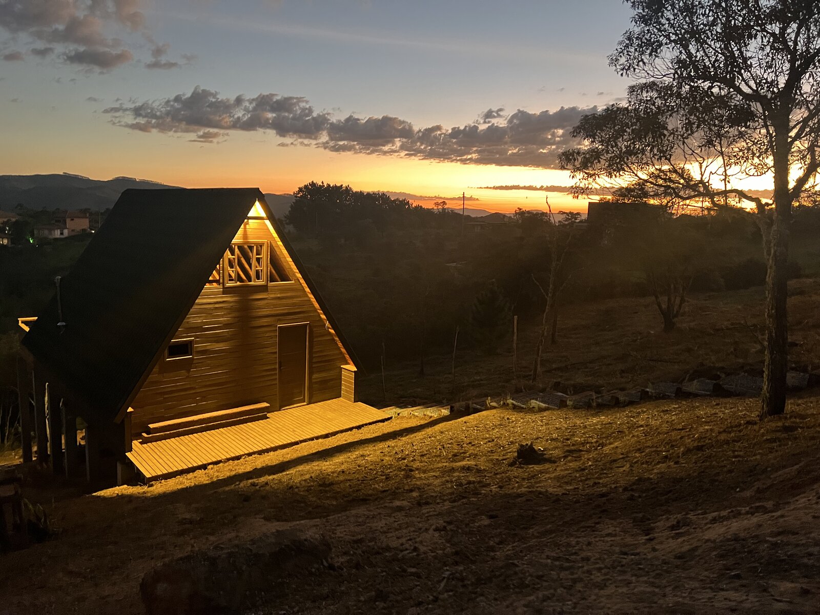 Cabana Alpina · Refúgio Premium em Ibitipoca